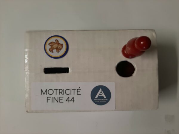 Chouette en équilibre